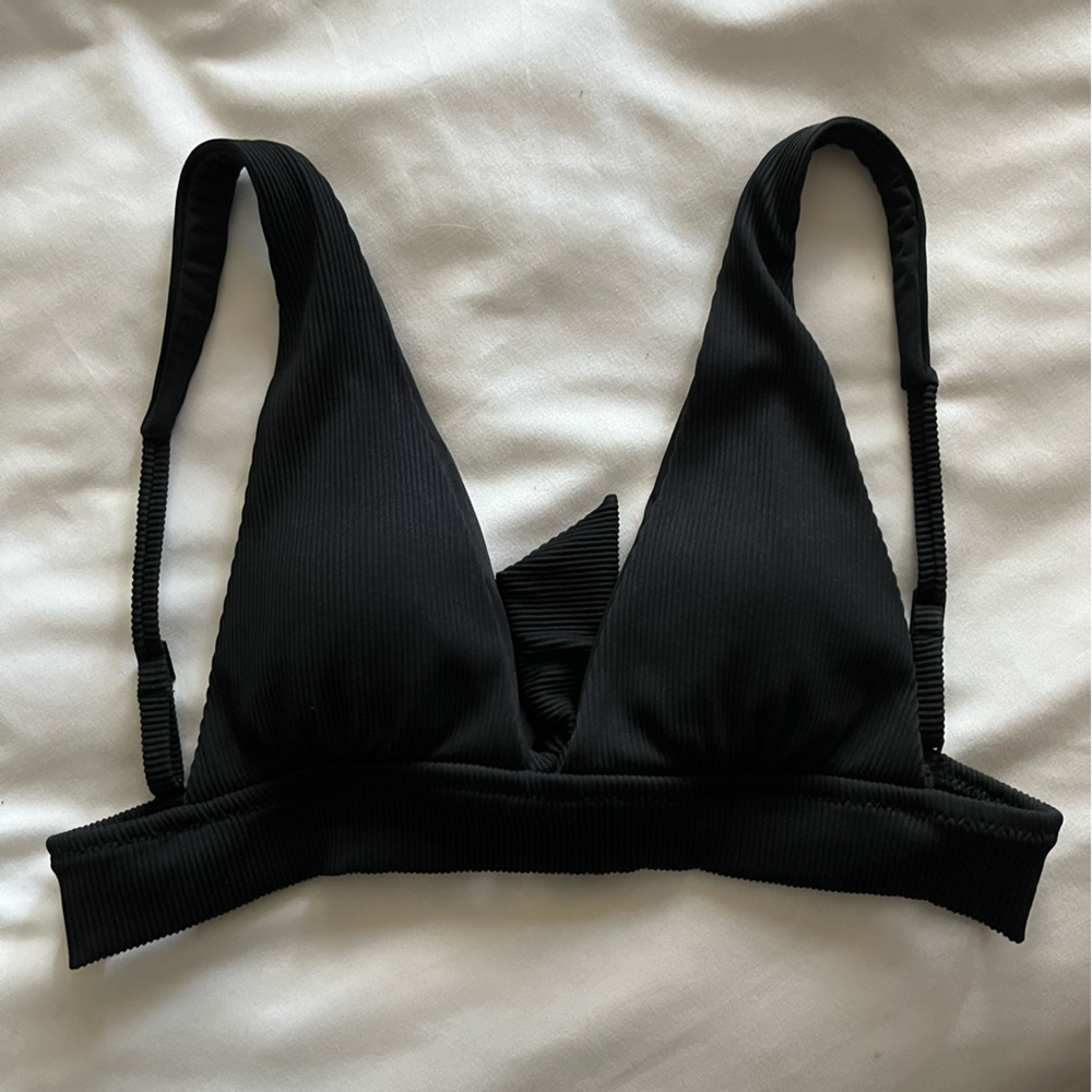 Aerie Ribbed Tie Longline Triangle
Bikini Top